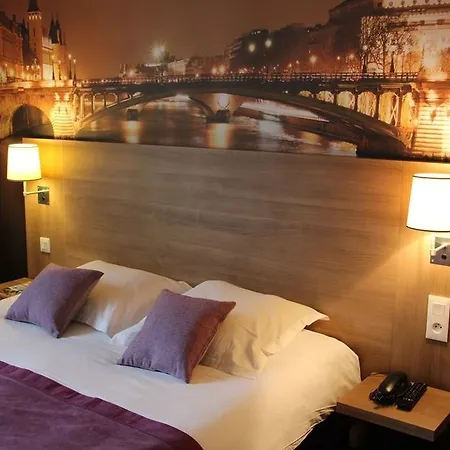 Western Rives De Paris La Defense