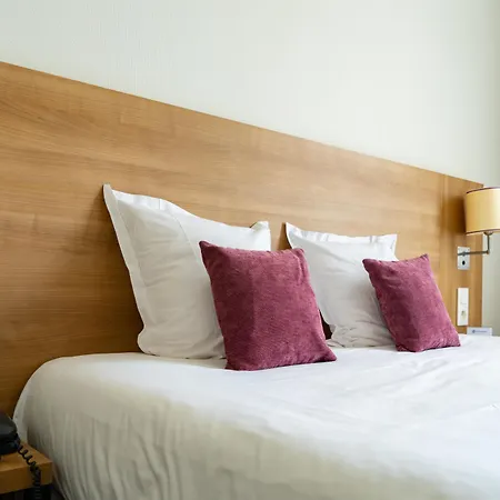 Hotel Western Rives De Paris La Defense Courbevoie