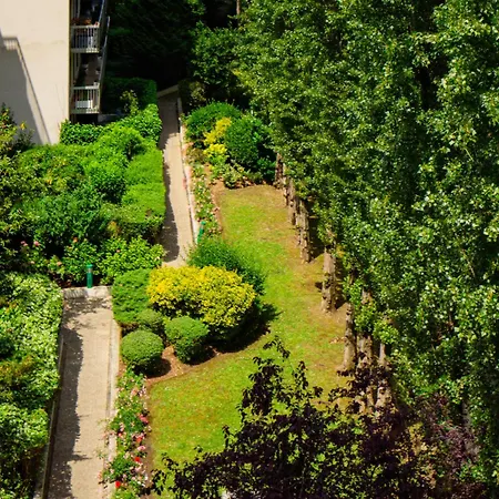 Hotel Western Rives De Paris La Defense 3*