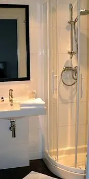 Western Rives De Paris La Defense Courbevoie